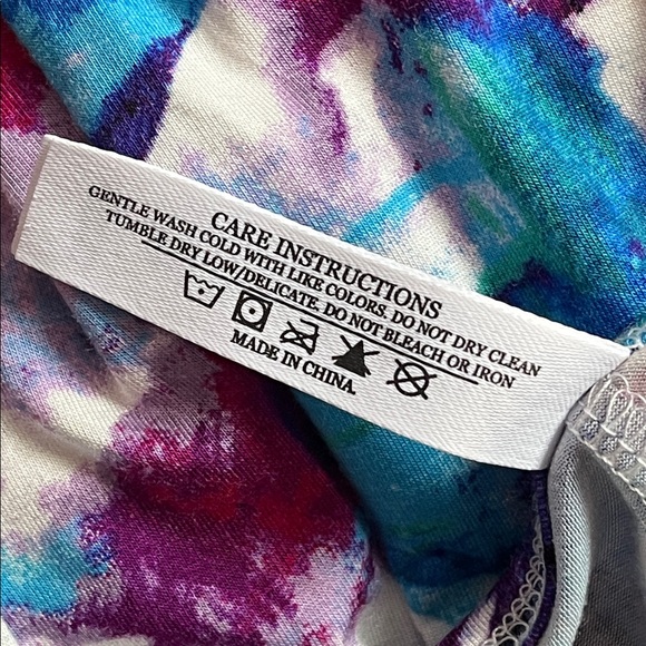 NWOT Latched Mama Momper 6-18 Vivid 0138 Watercolor Romper viscose standard - Picture 3 of 13